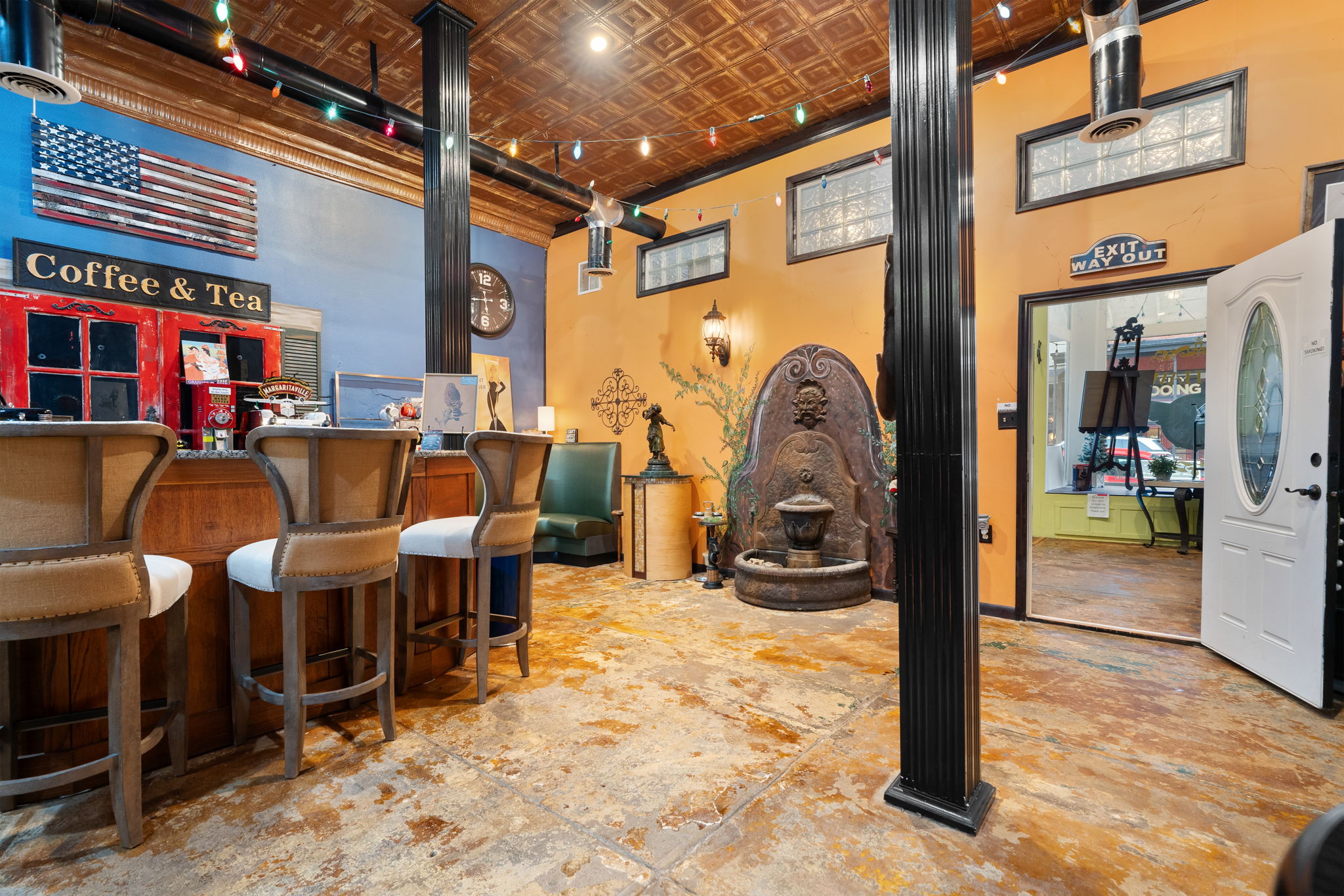 front lounge/coffee bar area