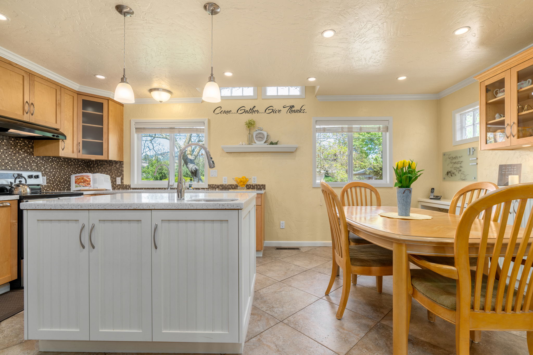615 Benicia Dr, Santa Rosa, CA 95409, USA Photo 18