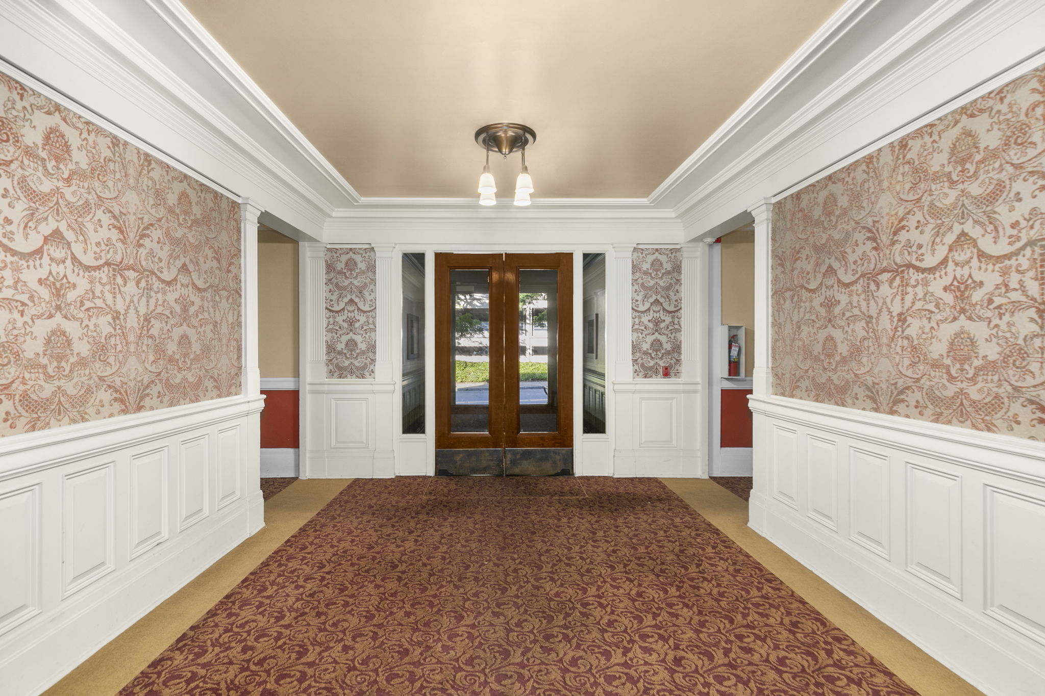 common entry hallway