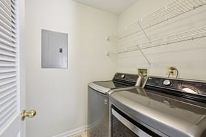 Grosse Pointe Cir-S0301-025.jpg