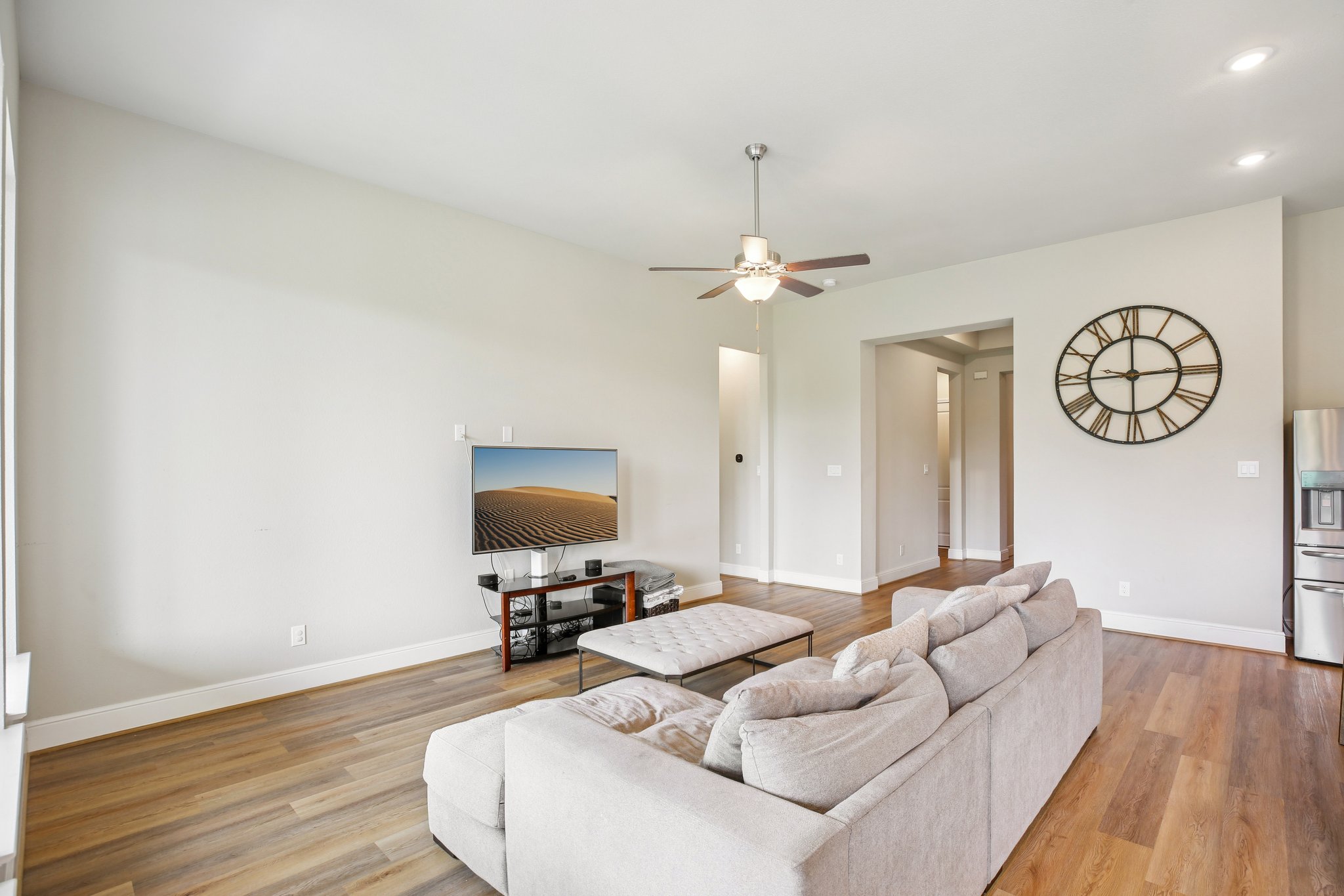 Livermore St-L2404-007.jpg