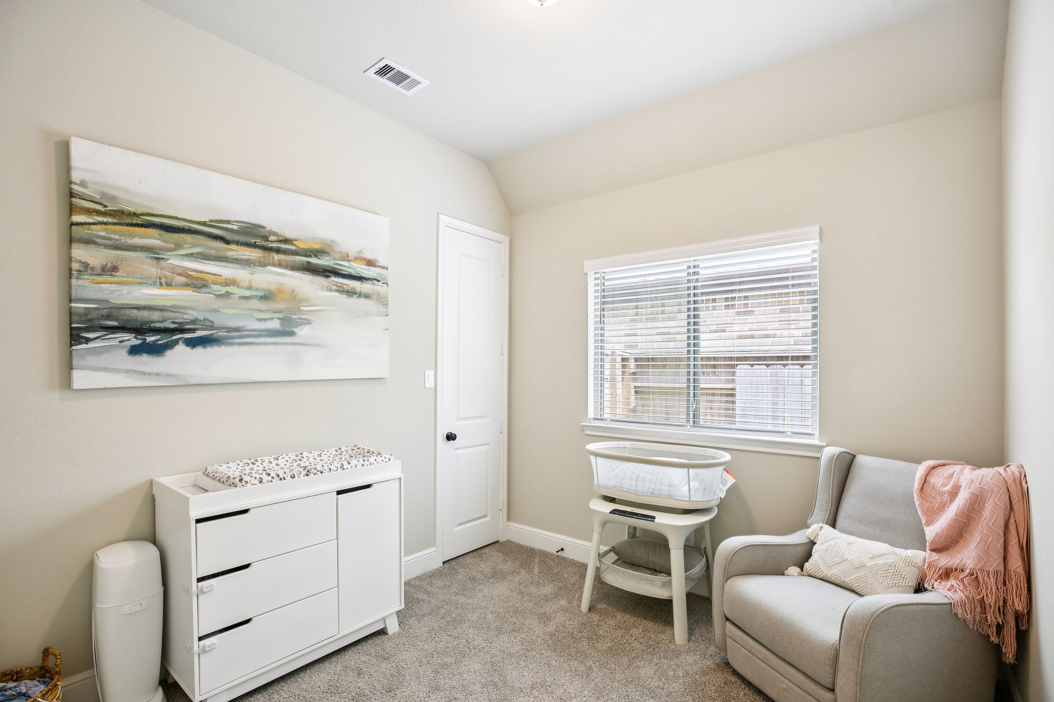 Livermore St-L2404-019.jpg