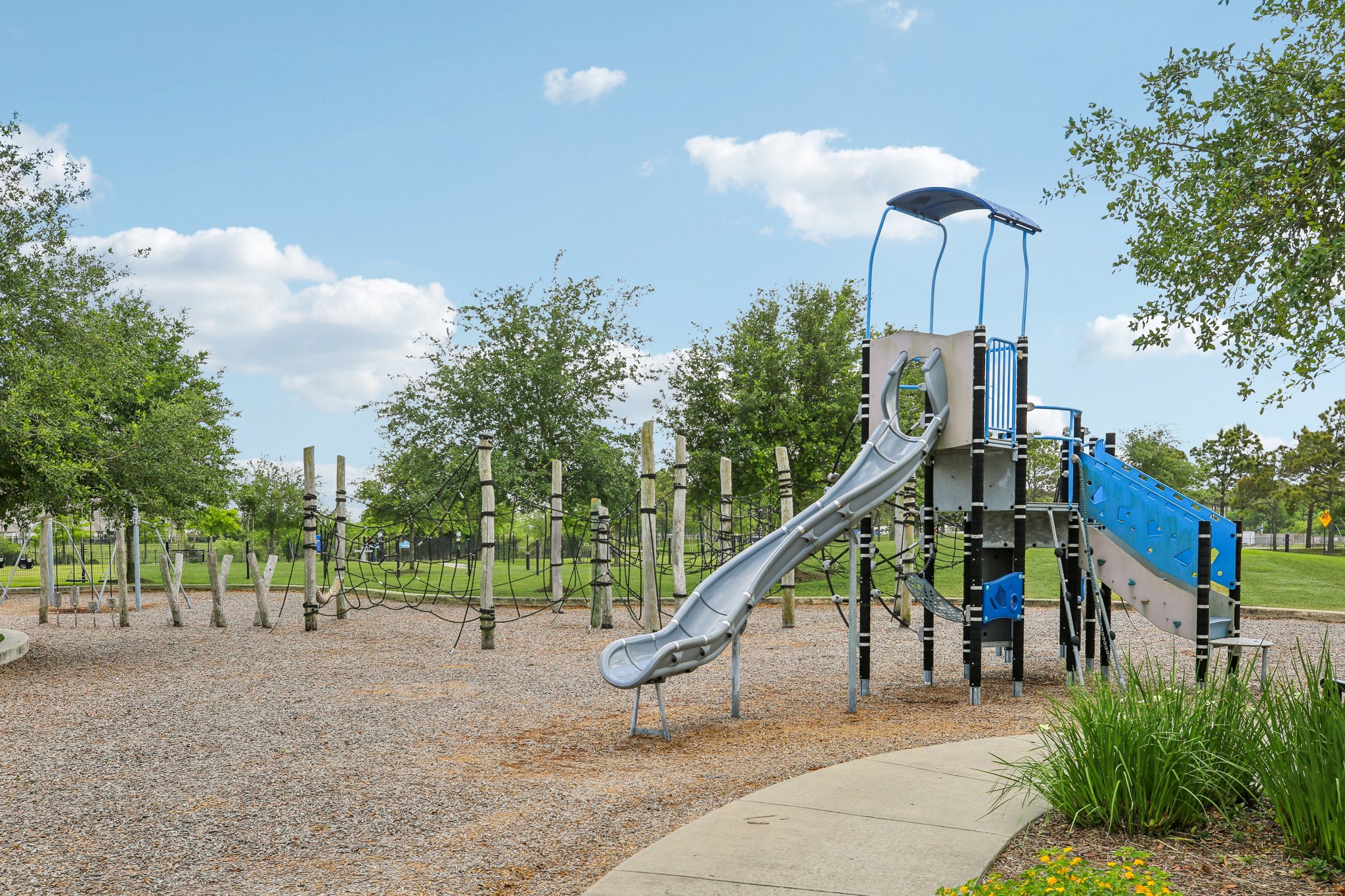 Livermore St-2404-902.jpg