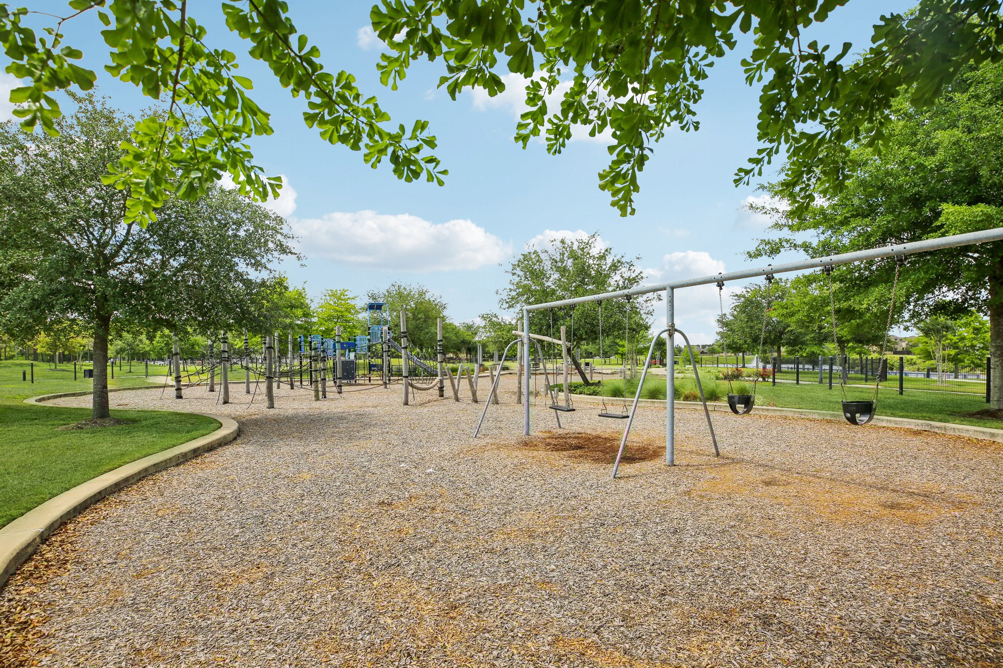 Livermore St-2404-904.jpg