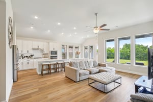 Livermore St-L2404-005.jpg