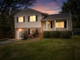  Photo 0