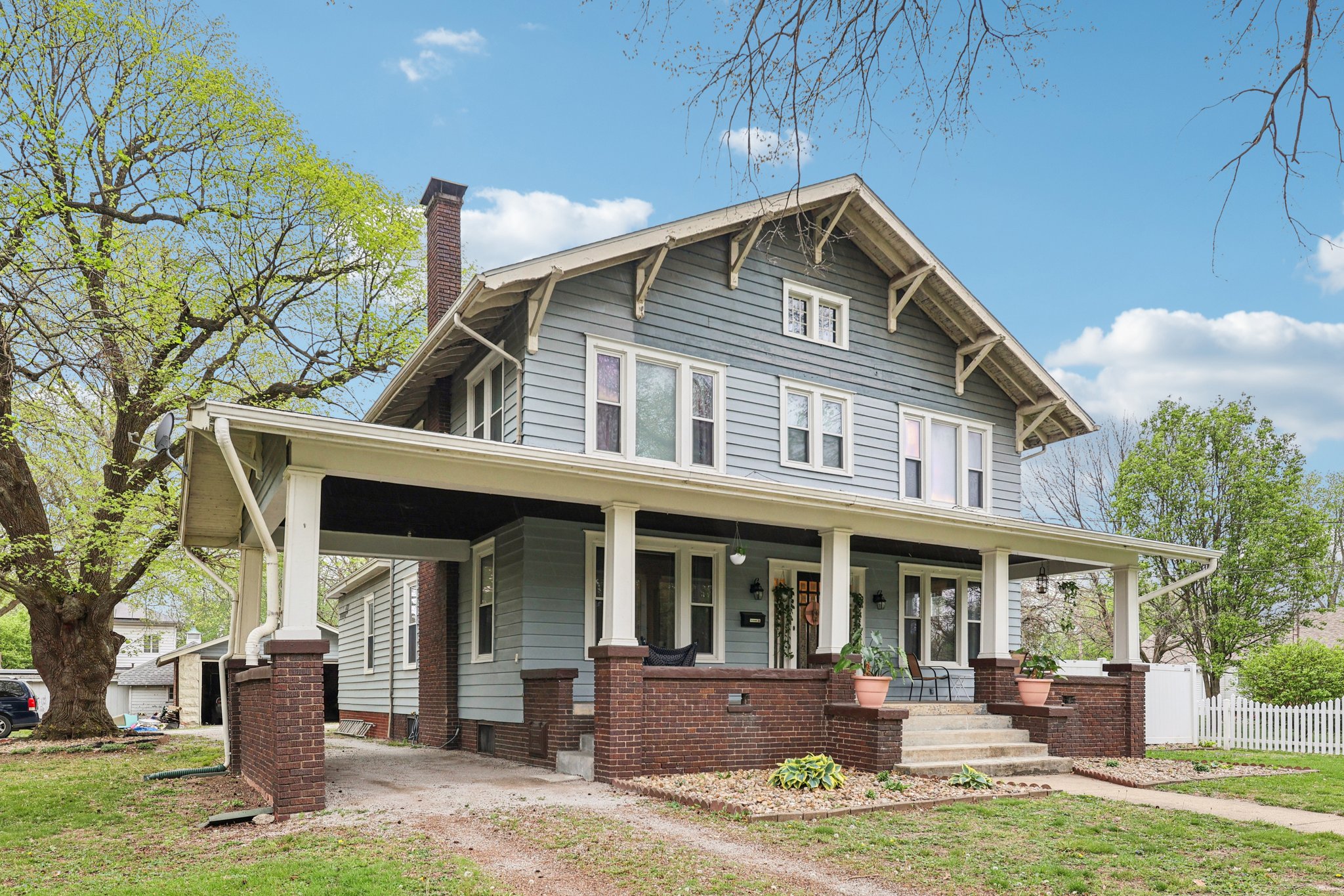 615 N Montgomery Ave-S1604-002.jpg