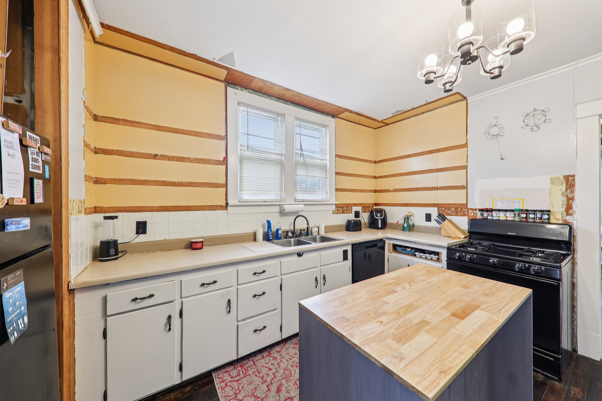 615 N Montgomery Ave-S1604-016.jpg