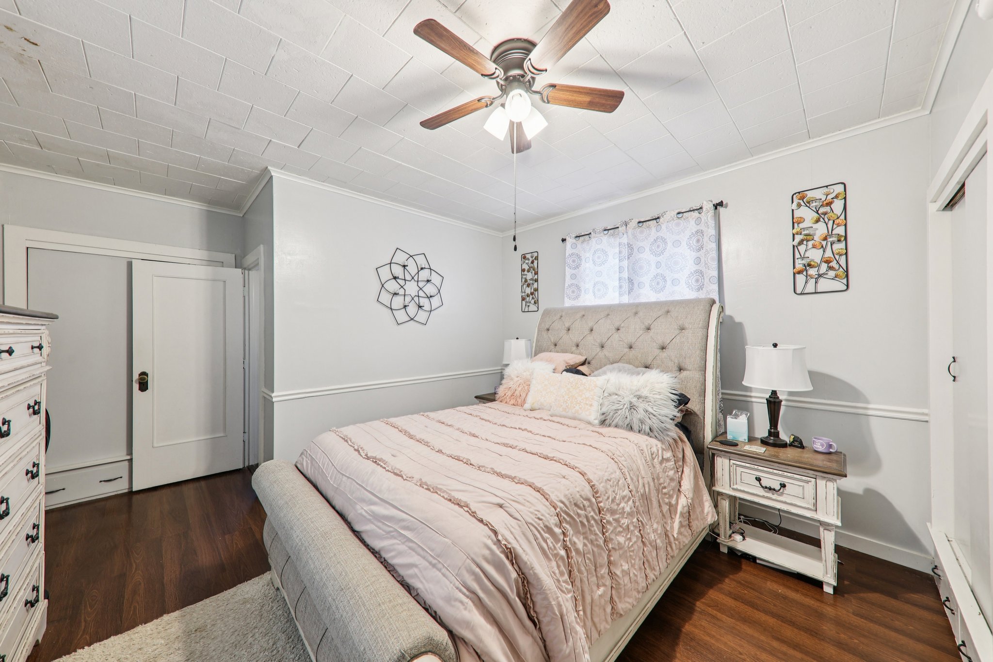 615 N Montgomery Ave-S1604-019.jpg