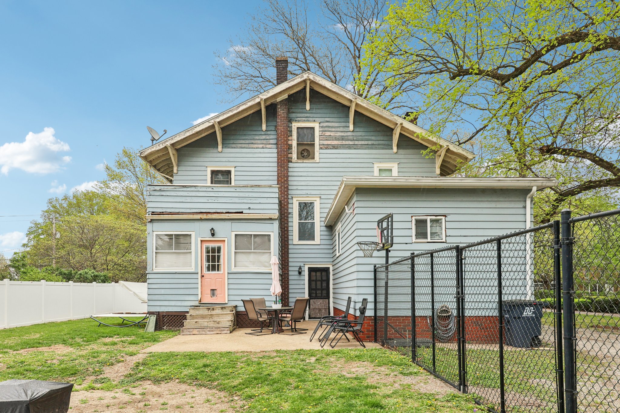 615 N Montgomery Ave-S1604-038.jpg