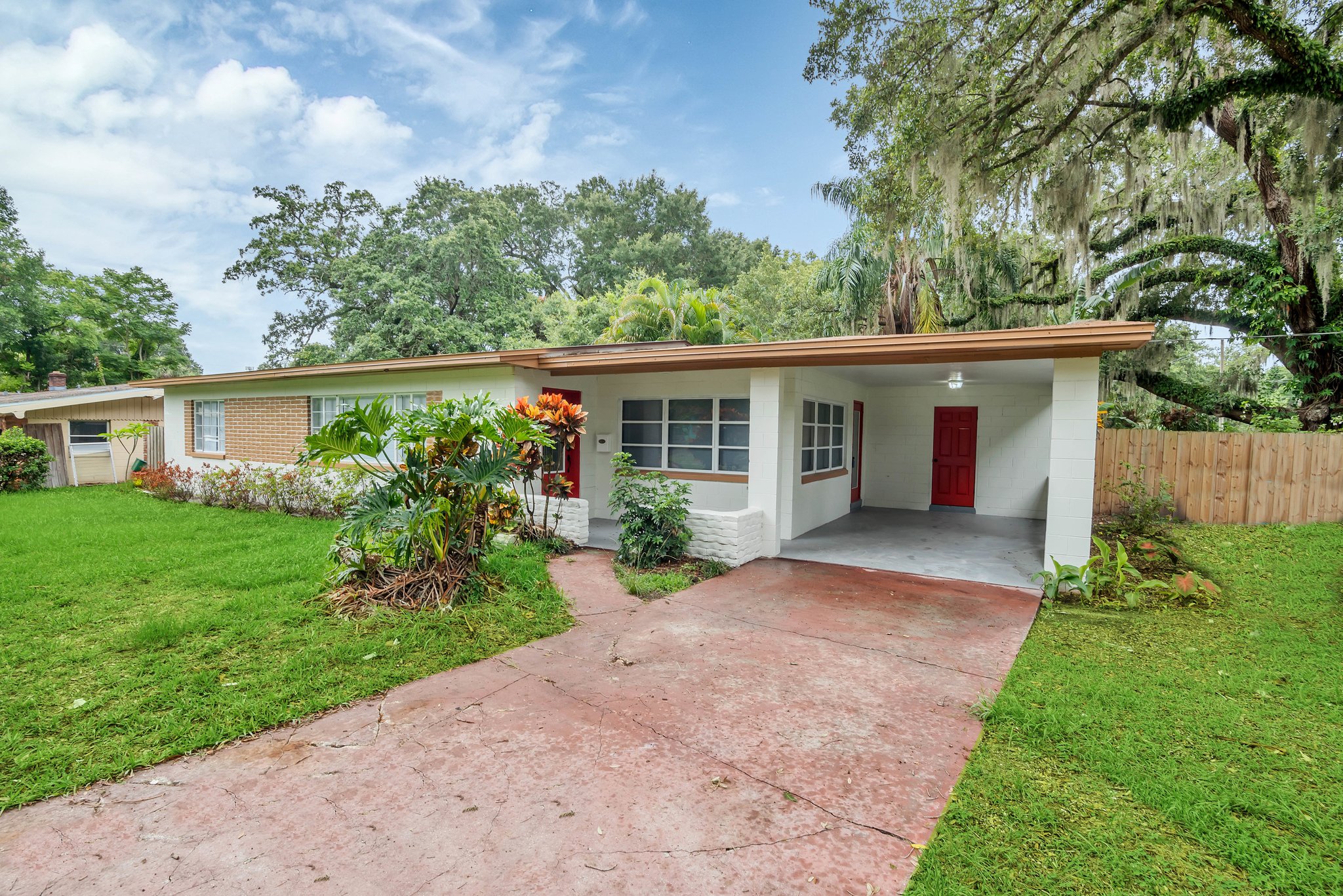 615 Ramona Ln, Orlando, FL 32805, US Photo 2