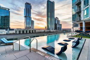 615 W 7th St, Austin, TX 78701, USA Photo 20