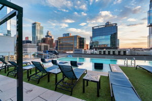 615 W 7th St, Austin, TX 78701, USA Photo 13