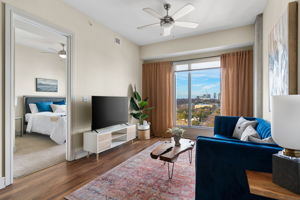 615 W 7th St, Austin, TX 78701, USA Photo 65