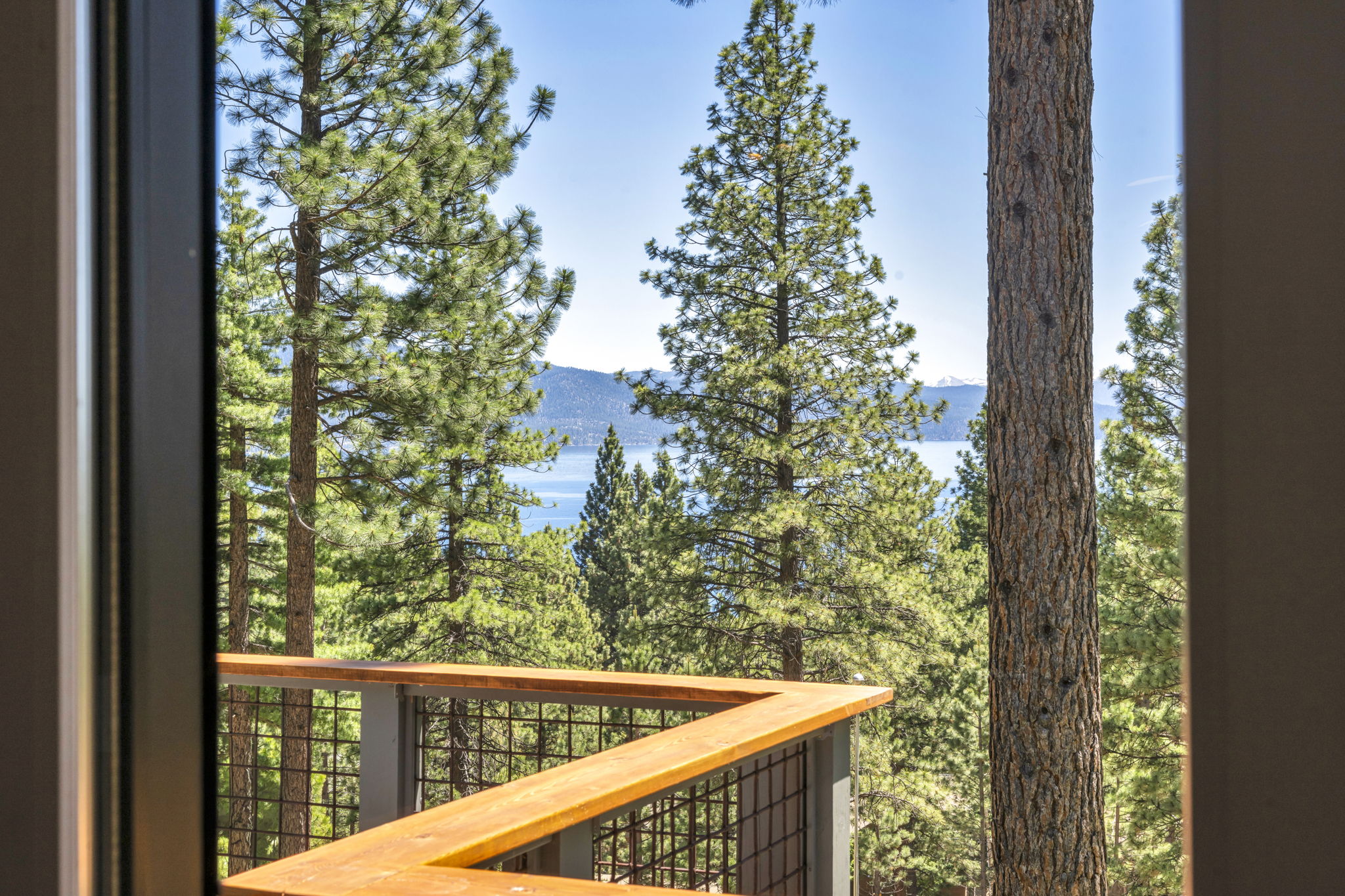  Photo 72