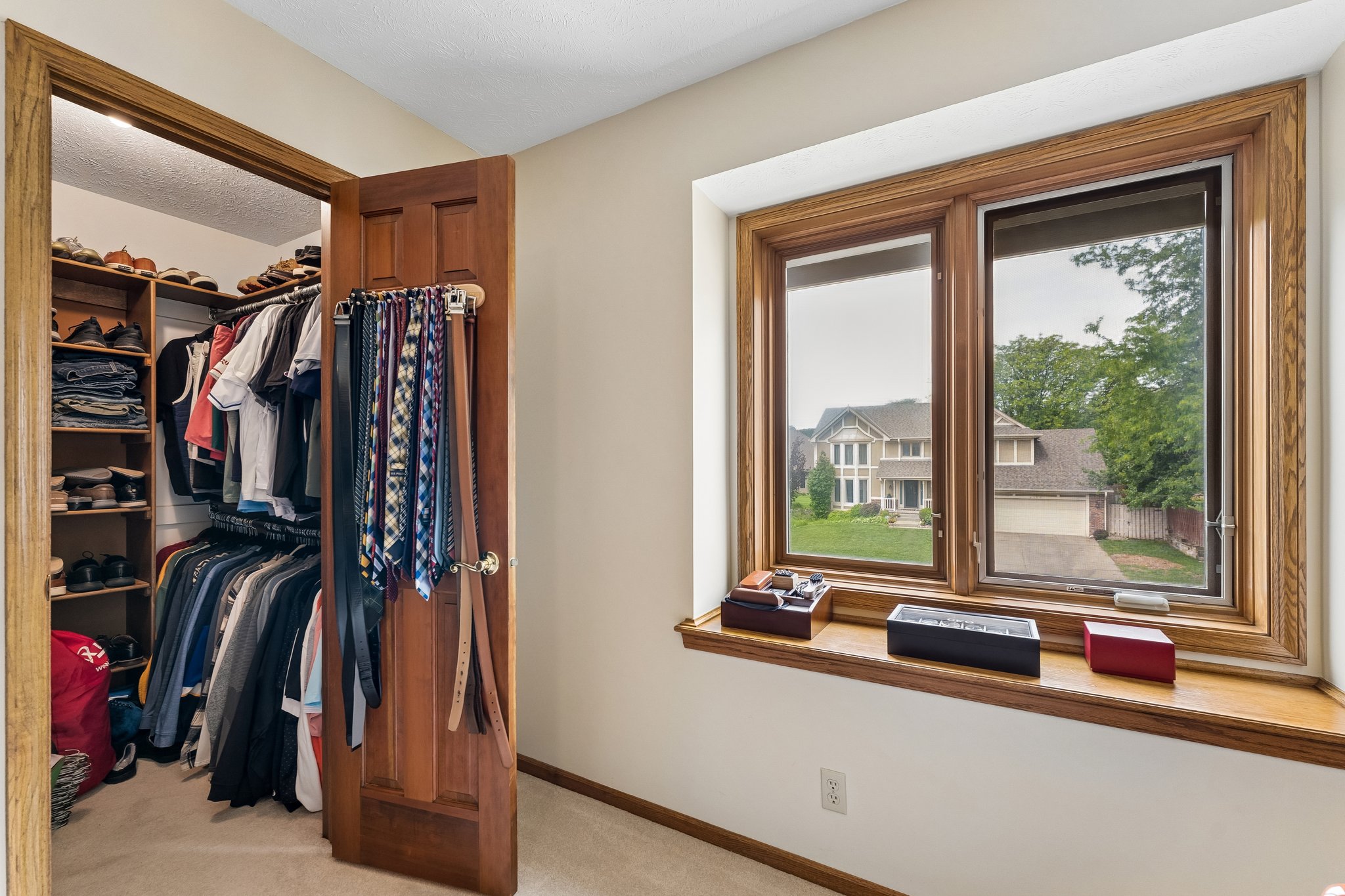 8740 - 6151 S 102nd Ave_020.jpg