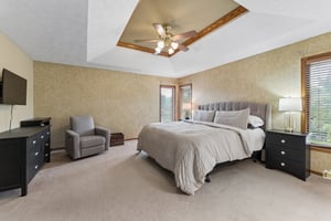 8740 - 6151 S 102nd Ave_014.jpg