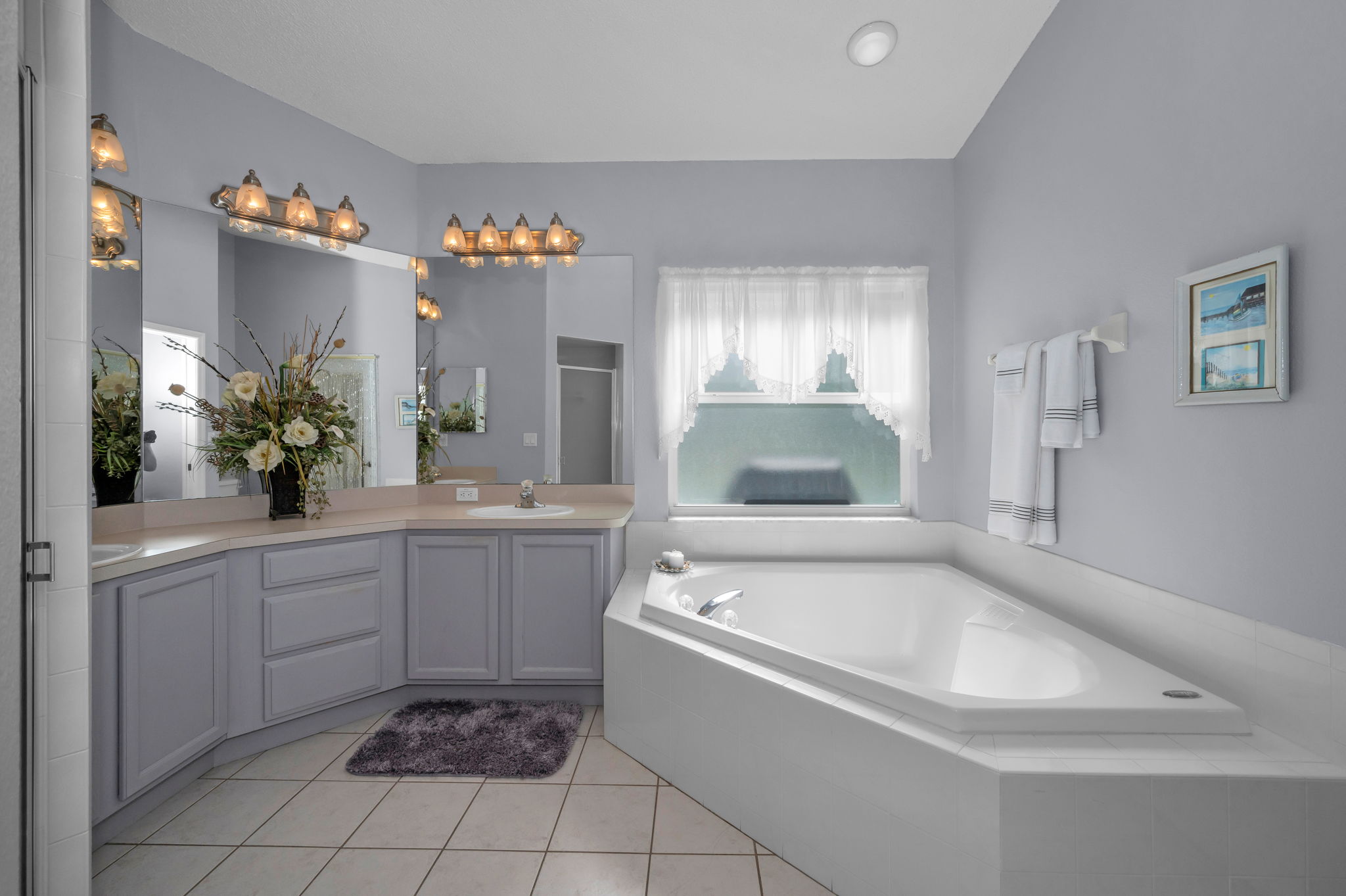 Master Bathroom1a