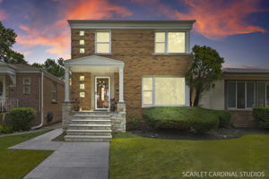  Photo 0