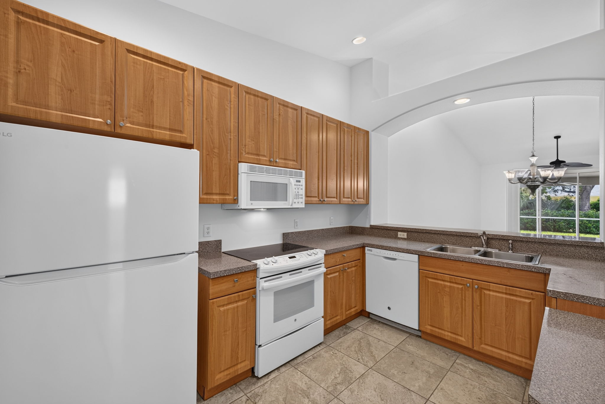 Kitchen 1 of 3