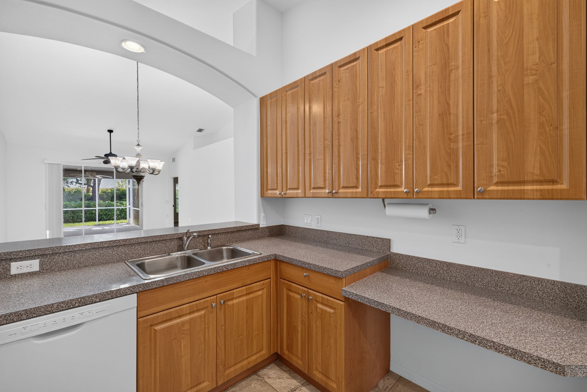 Kitchen 2 of 3