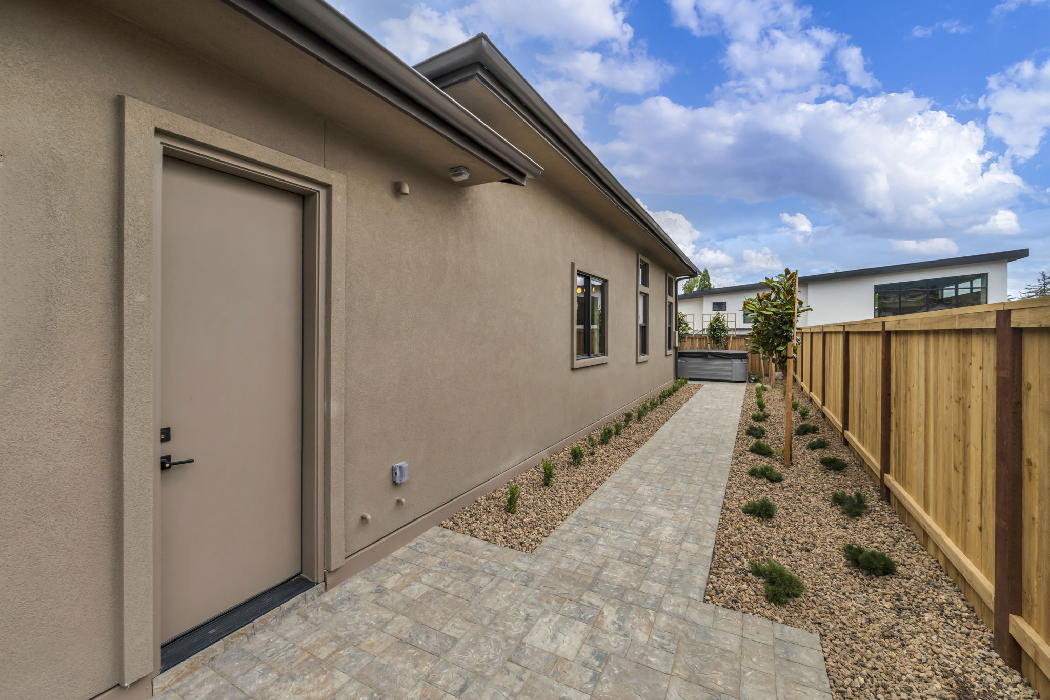 6156 Triple Crown Dr_18