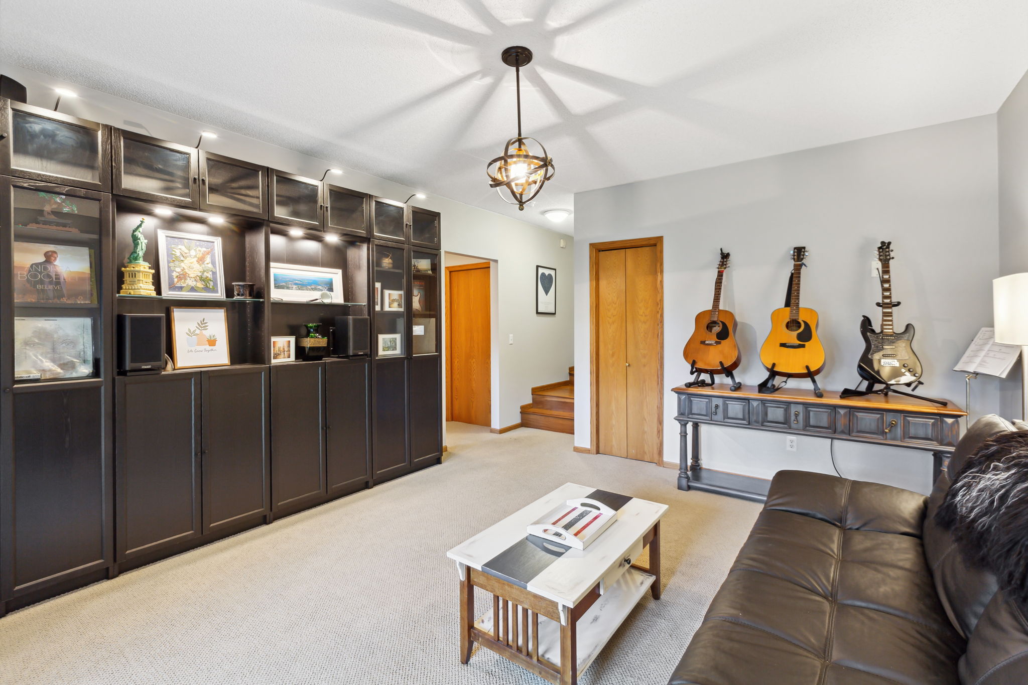18_Interior