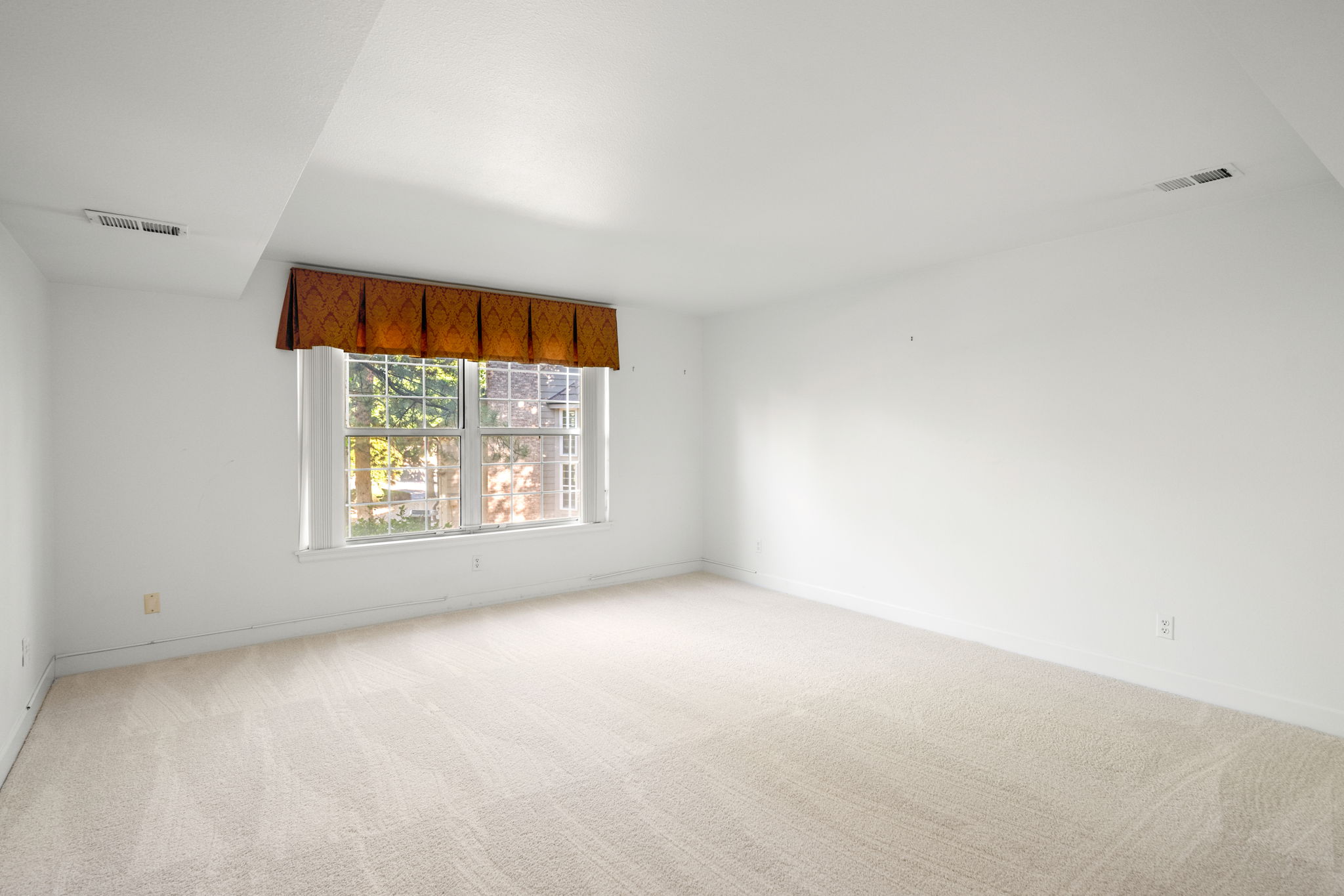 Basement Bedroom #2