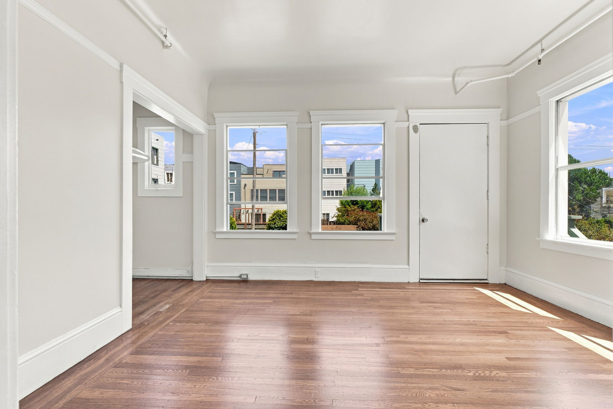 024_F8_616 39th Ave
