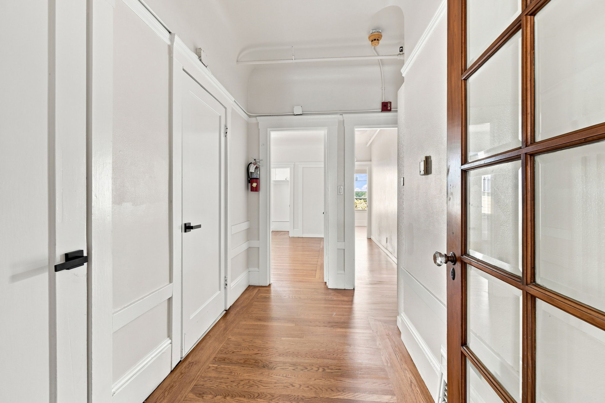 037_F8_616 39th Ave