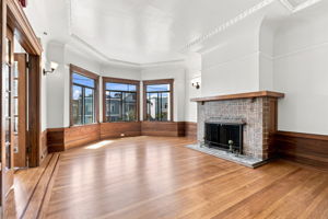 016_F8_616 39th Ave