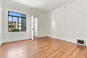 031_F8_616 39th Ave