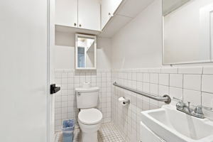 047_F8_616 39th Ave