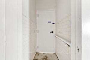 048_F8_616 39th Ave