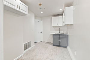 051_F8_616 39th Ave
