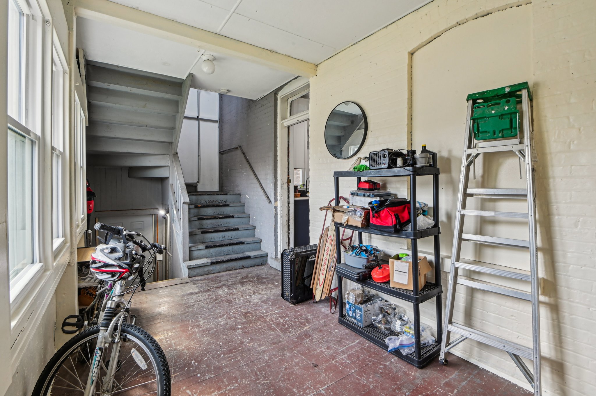 Circle Ave-1605-905.jpg