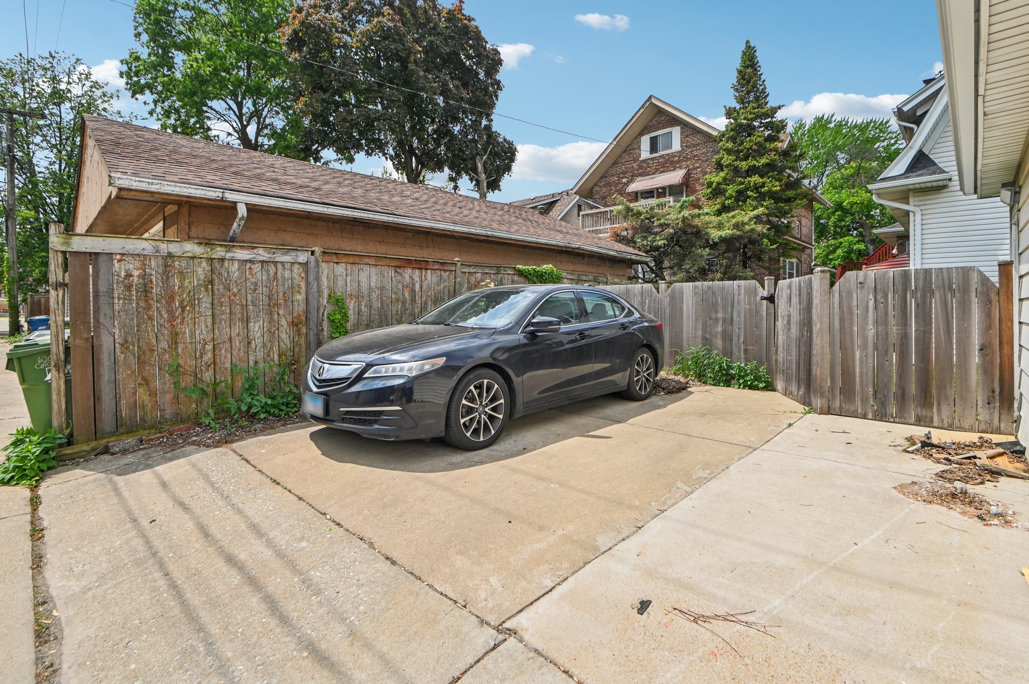 Circle Ave-1605-921.jpg