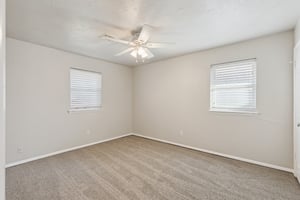 616 Fairlane Dr_019.jpg