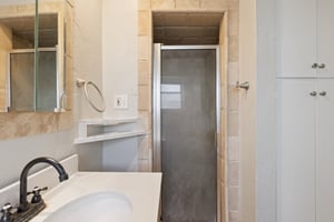 616 Fairlane Dr_029.jpg