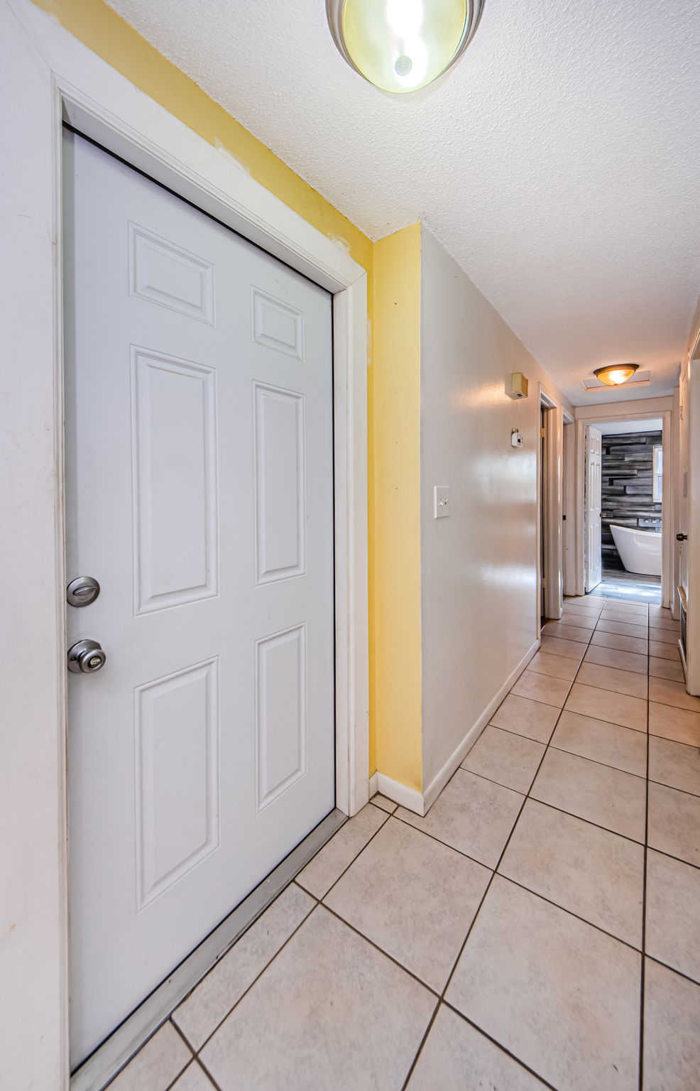 Foyer 1