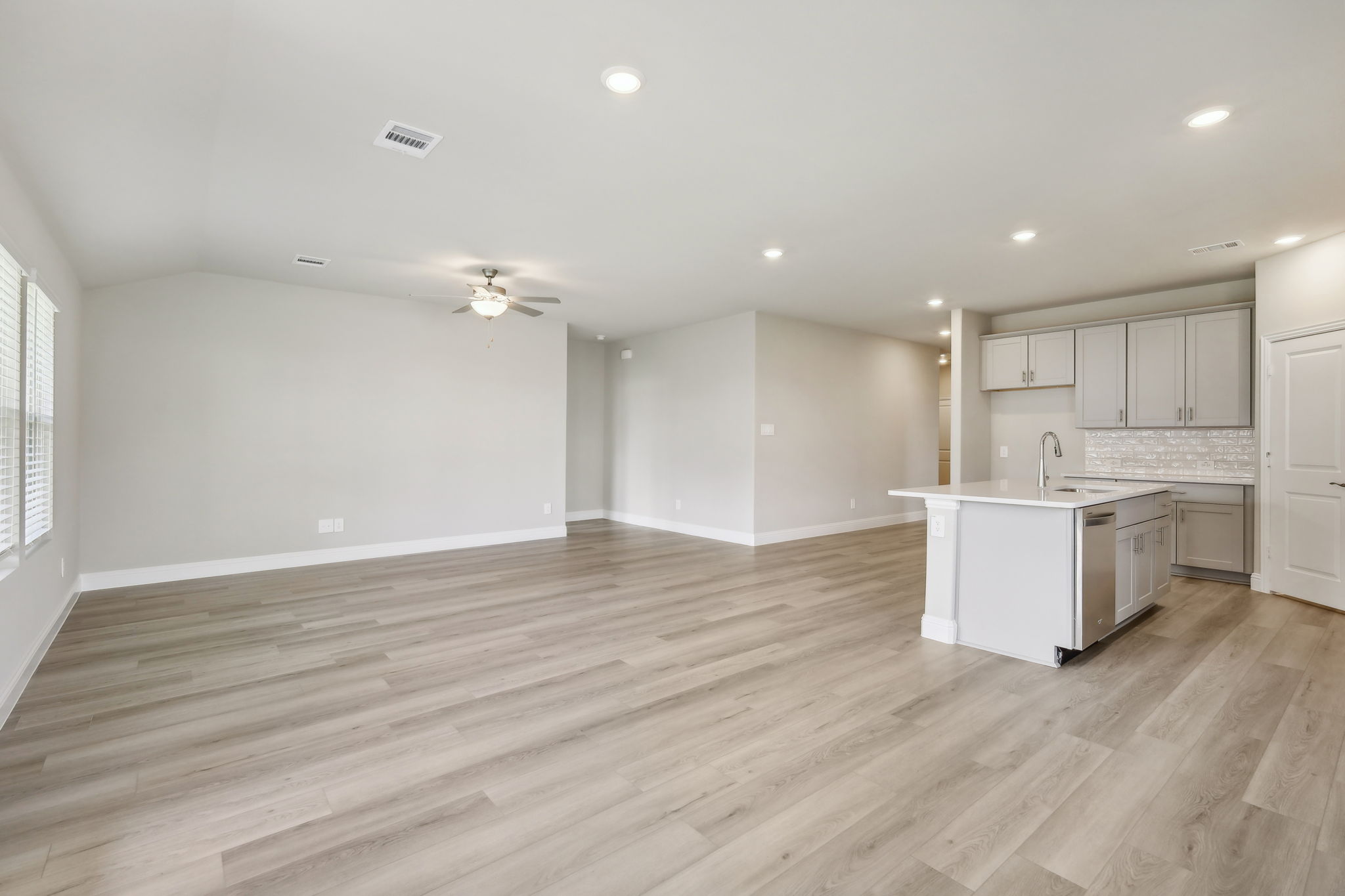 DFW - Eastridge - 616 Huntley Drive, McKinney, TX 75071 - 010