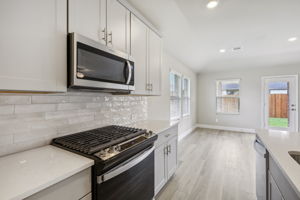 DFW - Eastridge - 616 Huntley Drive, McKinney, TX 75071 - 016