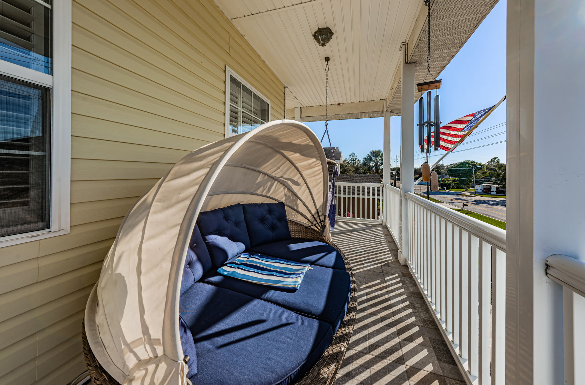 Upper Level Master Bedroom Balcony6