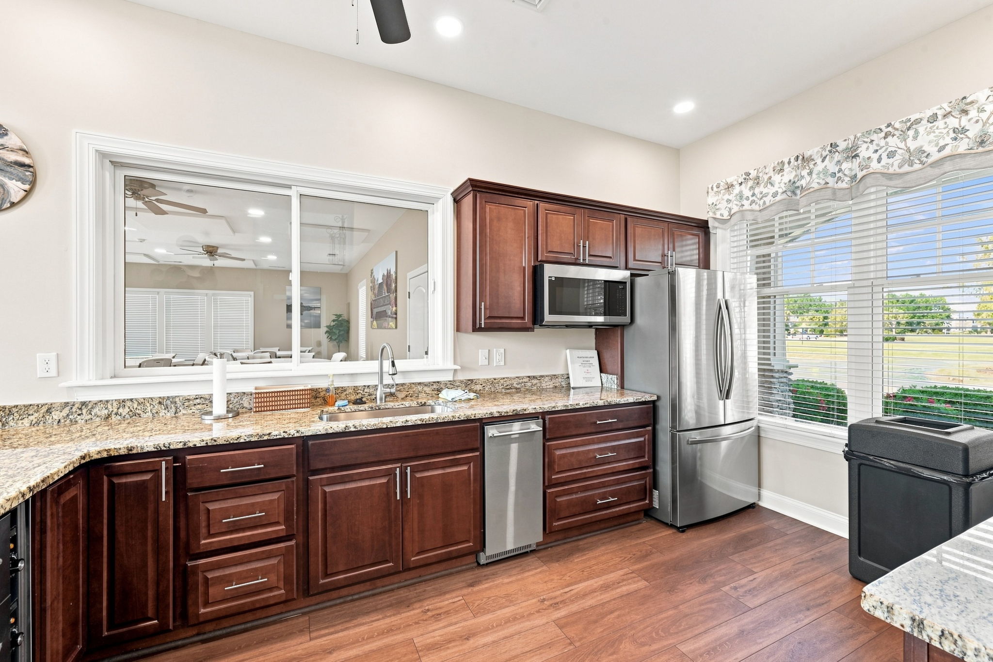 Fully Equipped Amenity Center Kitchen