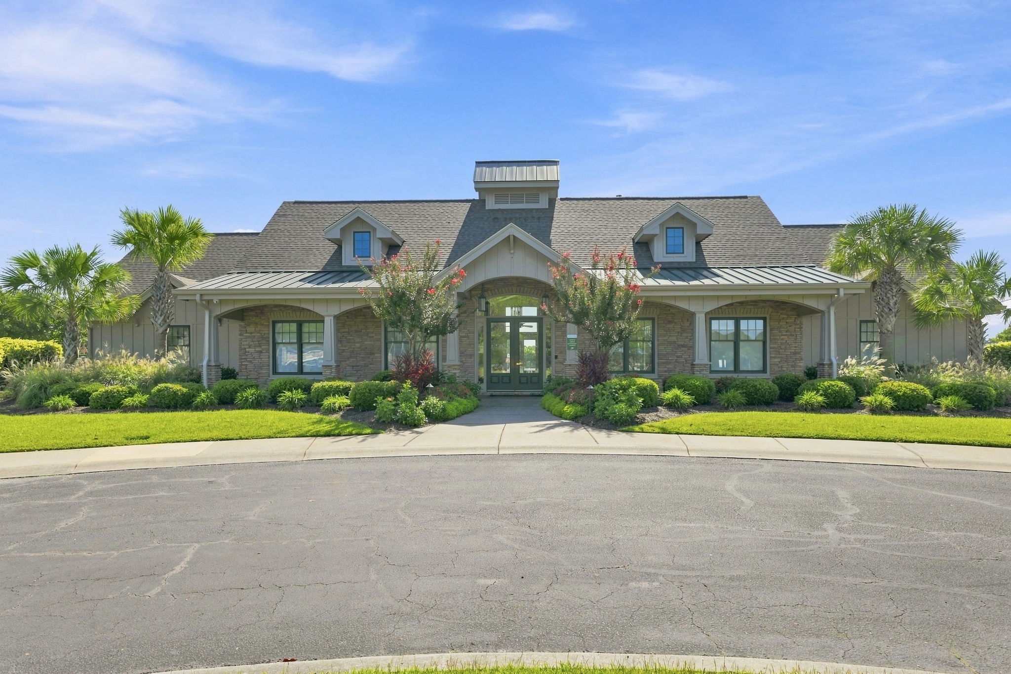 Plantation Lakes Amenity Center