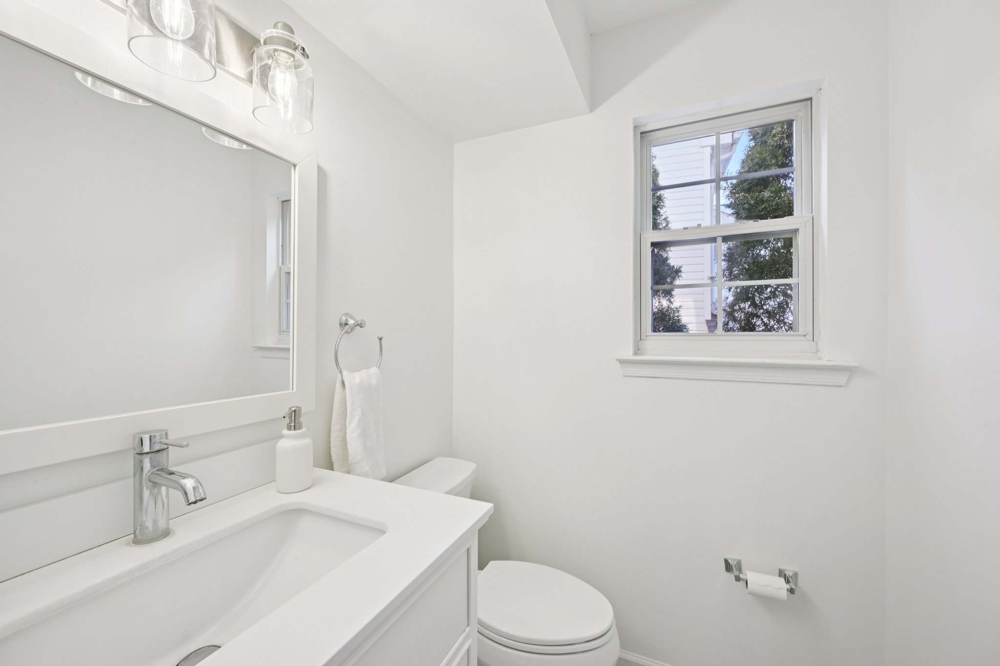 Stewart Rd-S0602-019.jpg