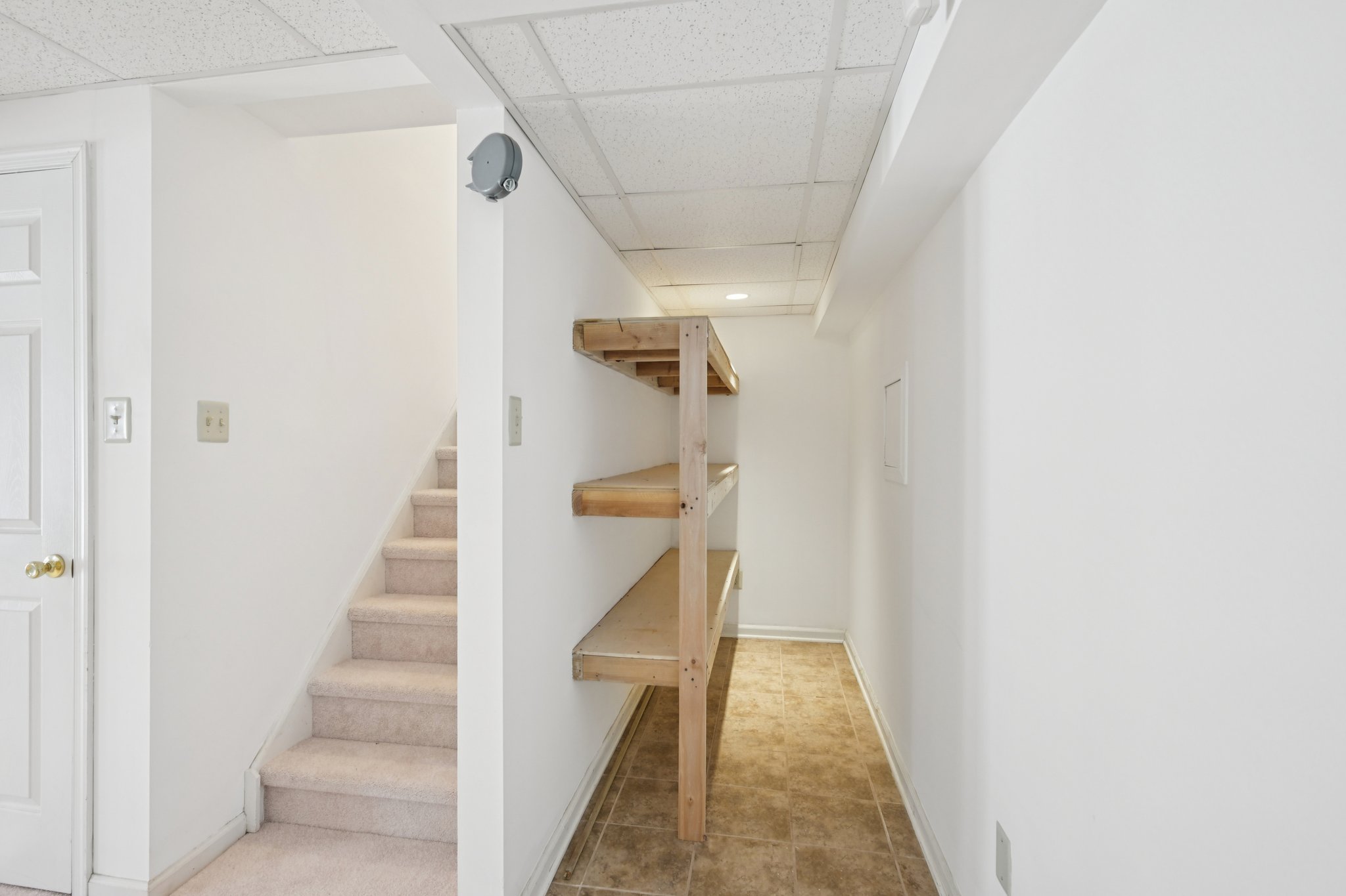 Stewart Rd-S0602-034.jpg