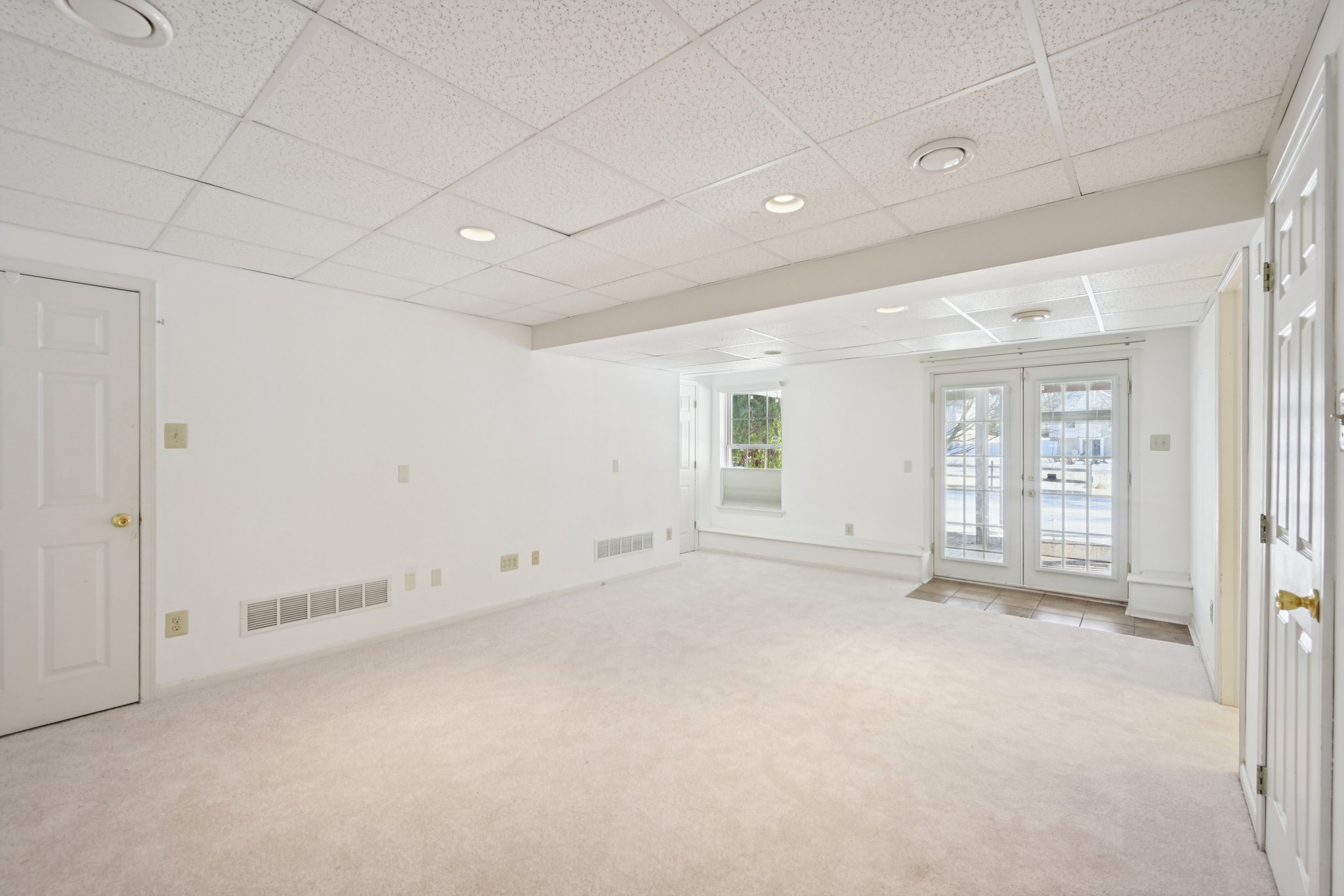 Stewart Rd-S0602-037.jpg