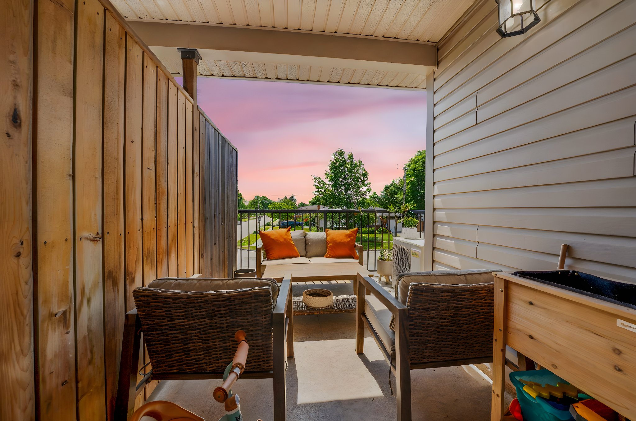 DSC04538 day to dusk.jpeg