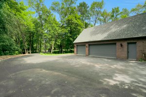 6160 Woodchuck Cir, White Bear Lake, MN 55110, USA Photo 1